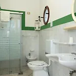 Scoglio Di Pirro Torre San Giovanni