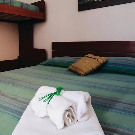 Scoglio Di Pirro לינה וארוחת בוקר