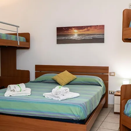 לינה וארוחת בוקר Scoglio Di Pirro