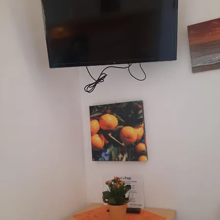 לינה וארוחת בוקר Scoglio Di Pirro